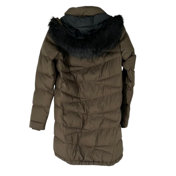 Columbia Women's Peak to Park Mid Insulated Jacket in Olive Green - Picture 3 of 7